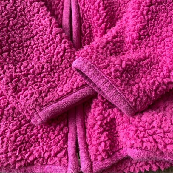 2/$15 Gap Sweater Magenta 12-18 month - Picture 8 of 9